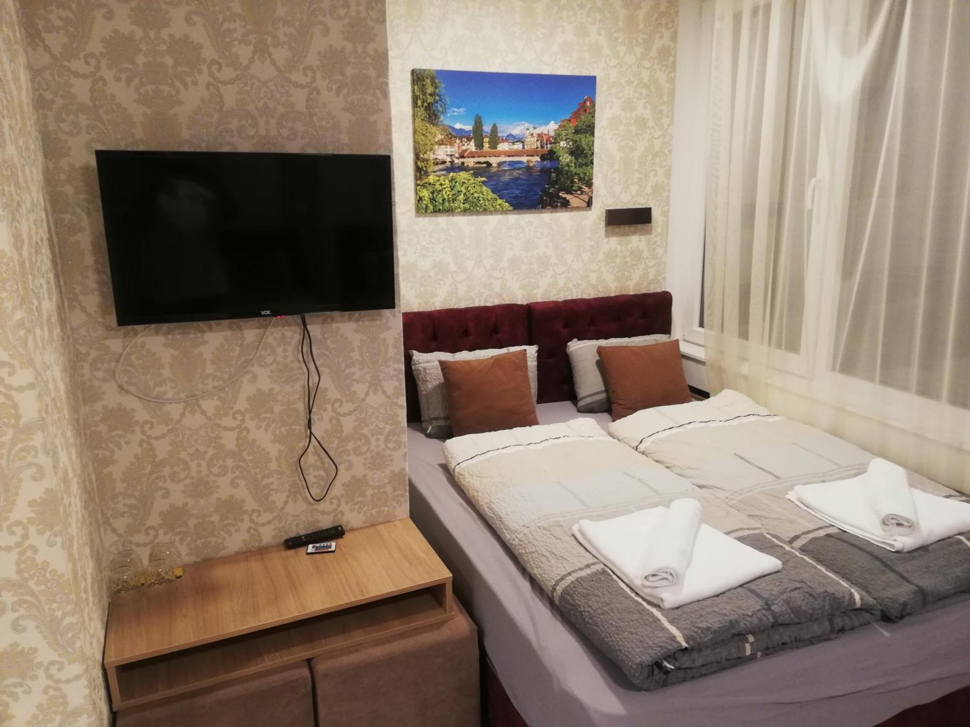 Helvetia Hotell Seewen  Rum bild